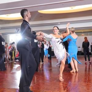 Meet your Posher, Elena